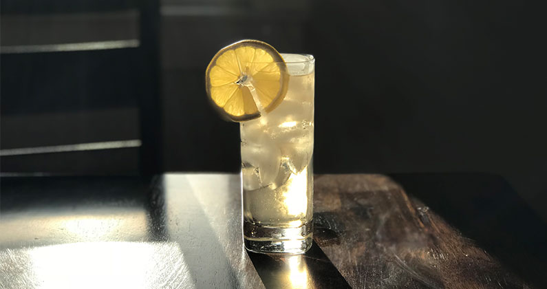 Recipe: PNW Spin on the Stone Fence Cocktail at Trifecta Tavern